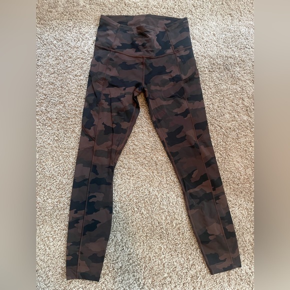 Lululemon fast and free HR tight 25” - Picture 1 of 2